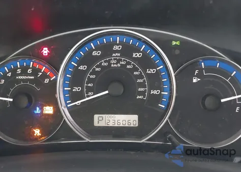 2010 Subaru Forester 2.5X z USA, uszkodzony, nr VIN JF2SH6BC4AH916504